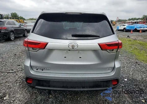 2018 Toyota Highlander Le from USA, damaged, VIN 5TDBZRFH0JS841346